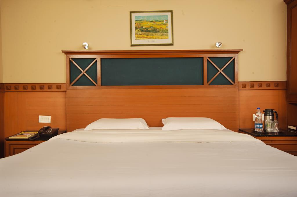 Hilltop Towers Kodaikanal Szoba fotó